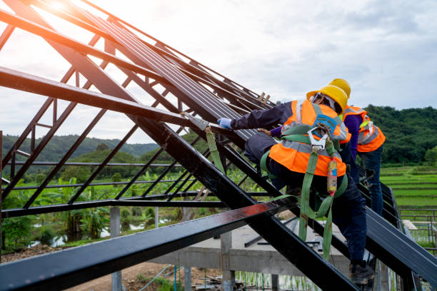 Best Residential Roofing Contractor  in Salineville, OH